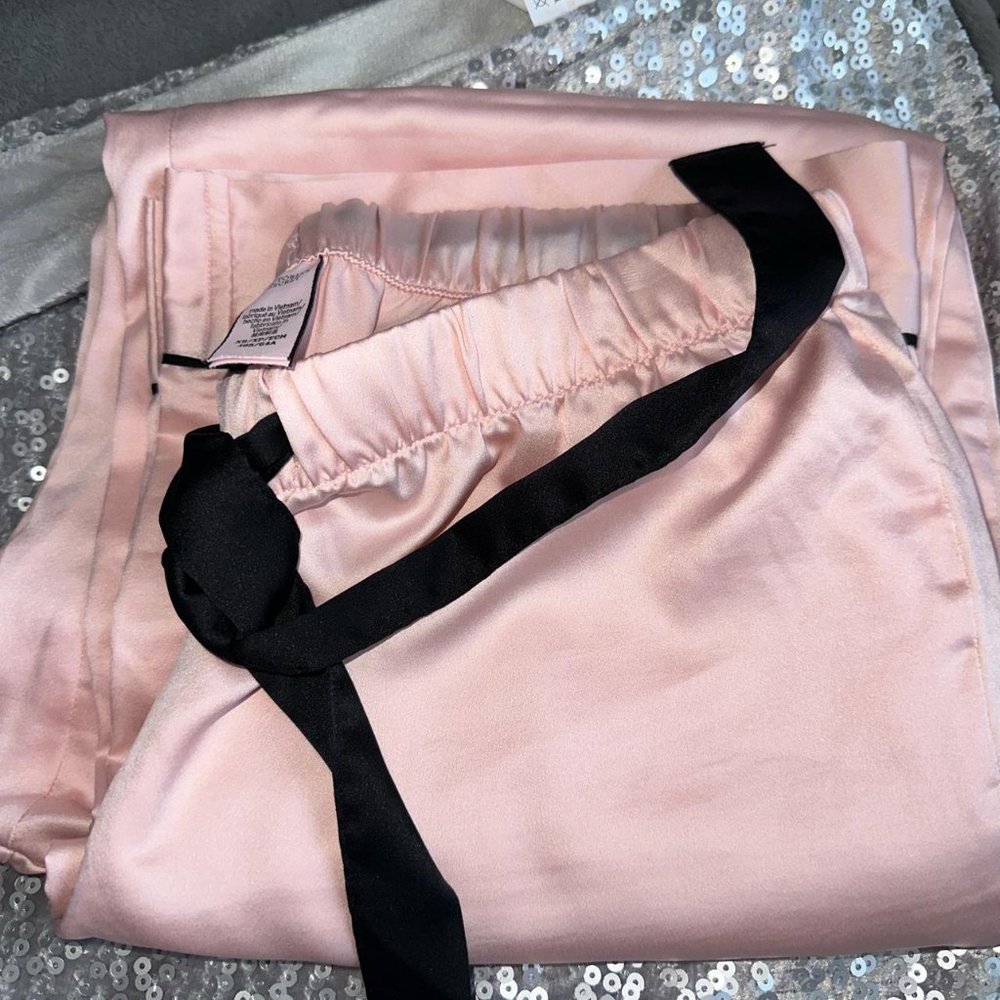Victorias Secret Womens Pajamas - Picture 3 of 5